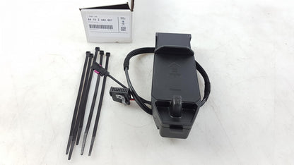 Original BMW 6er F06 F12 F13 X6 F16 1er F20 F21 Telefon Ladegerät 84102449887