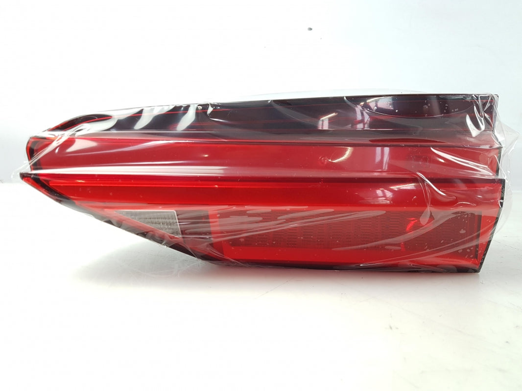 Original AUDI A6 Avant (4K) rear light right 4K5945076A 