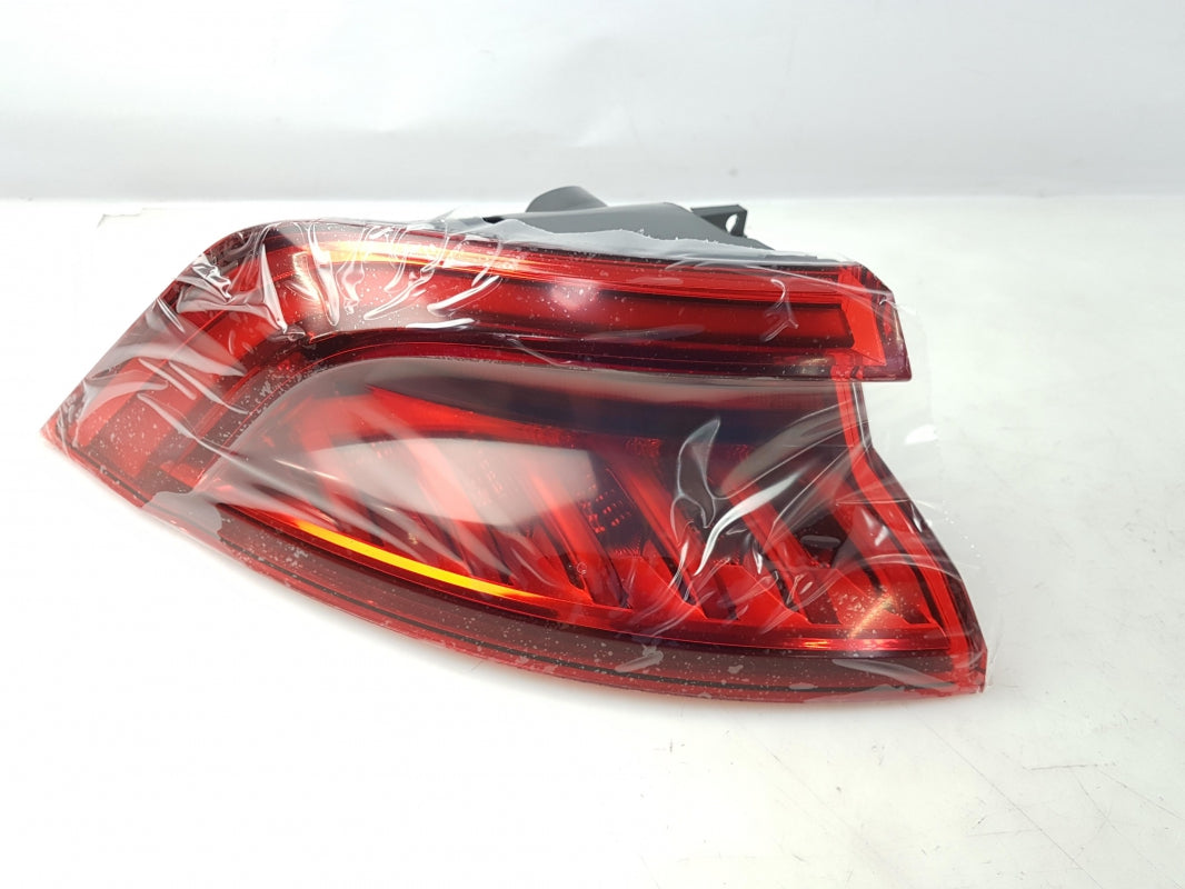 Original AUDI Q8 Heckleuchte Rückleuchte Schlussleuchte LED Links 4M8945069