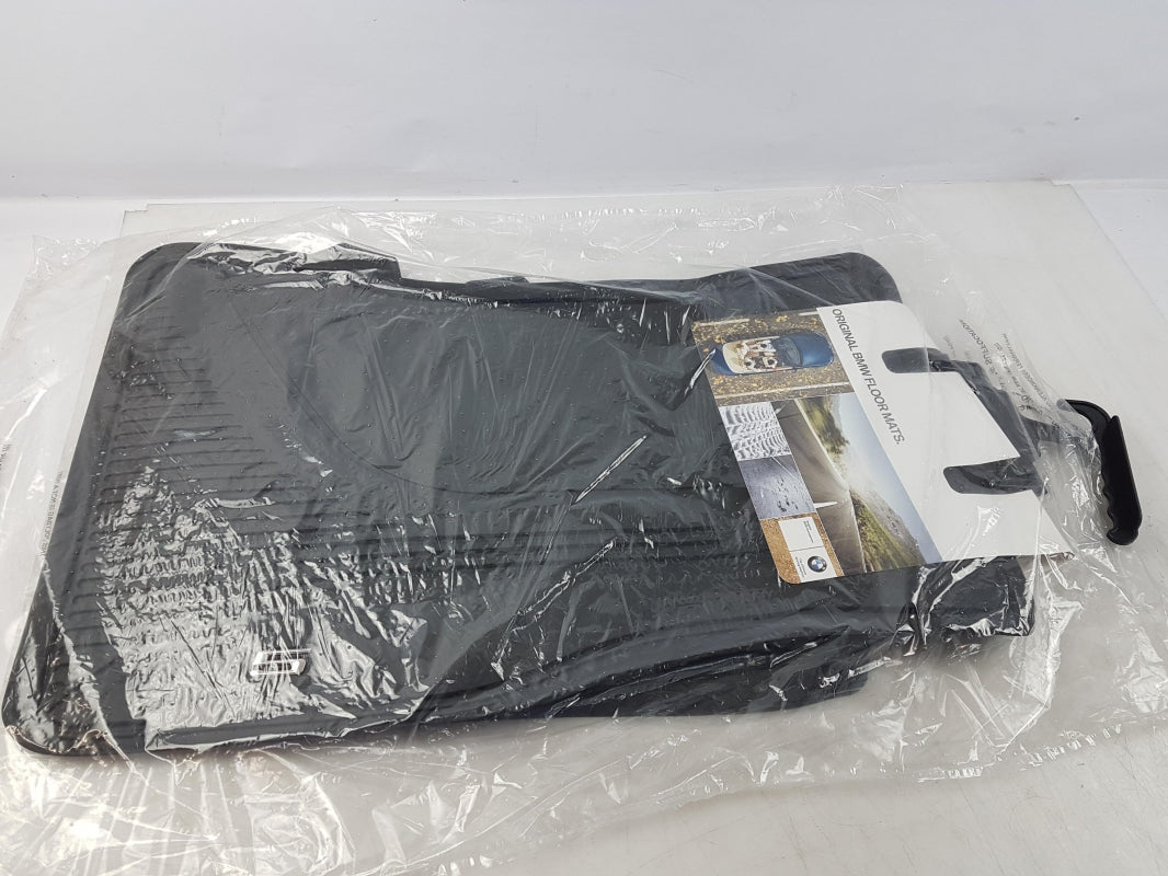 Original OE BMW Fußmattensatz 51472414218