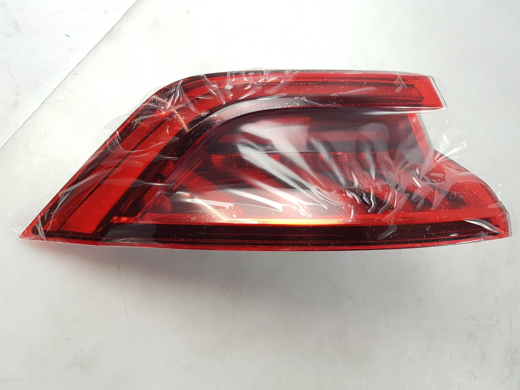 Original AUDI Q8 Heckleuchte Rückleuchte Schlussleuchte LED Links 4M8945069
