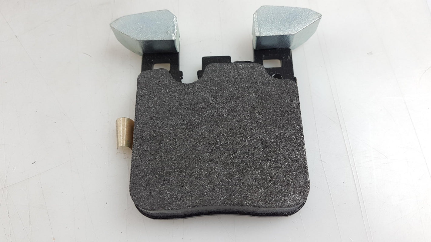 Original BMW 2' F87 3' F80 4' F82 F83 Bremsbeläge asbestfrei Hinten 34218099354