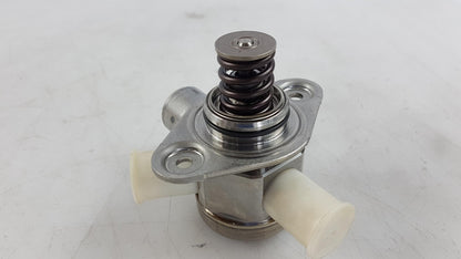 Original OE BMW Einspritzpumpe 13517595339