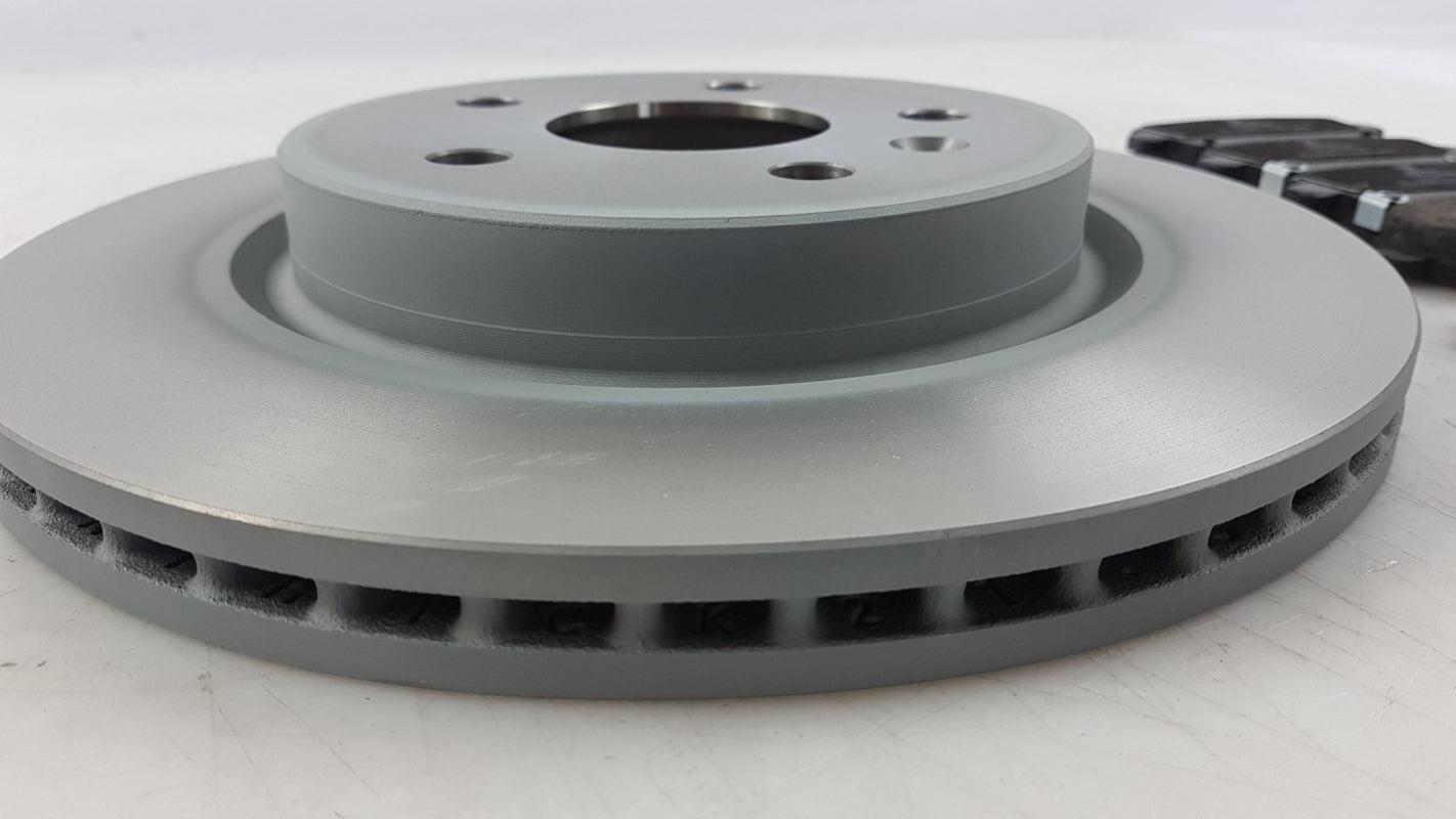 Original OPEL Insignia Bremsensatz Bremsscheiben mit Bremsbeläge hinten 95516092