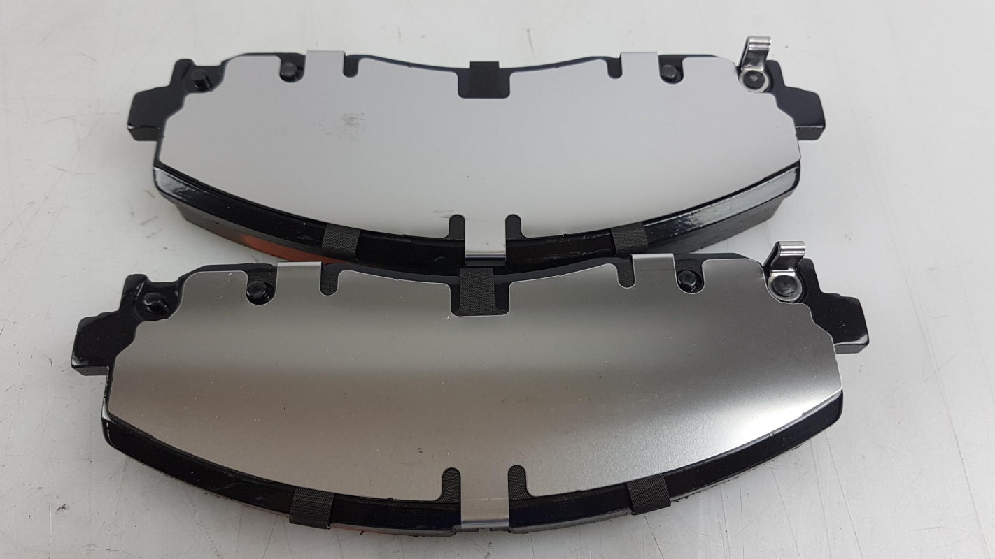 Original FIAT Freemont DODGE Journey Voyager Bremsbeläge vorne K68144163AF