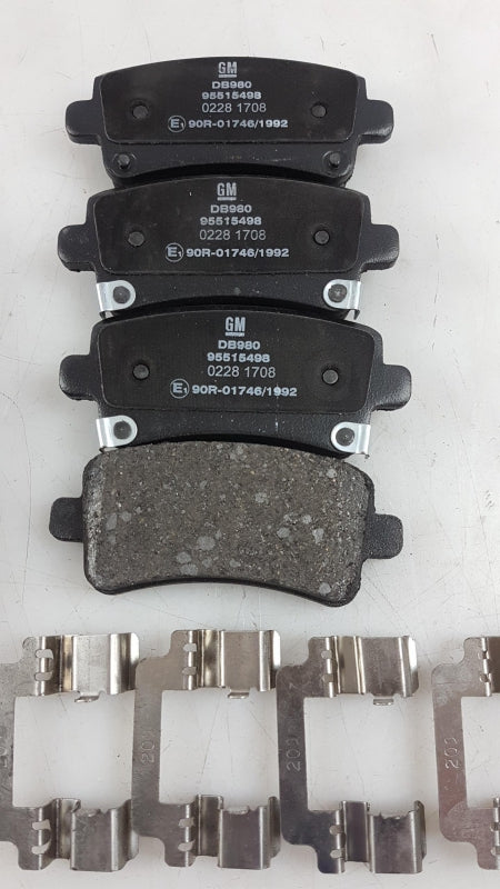 Original OPEL Insignia Bremsensatz Bremsscheiben mit Bremsbeläge hinten 95516092
