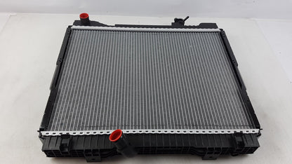 Original OE NISSAN Wasserkühler 21400MD41A