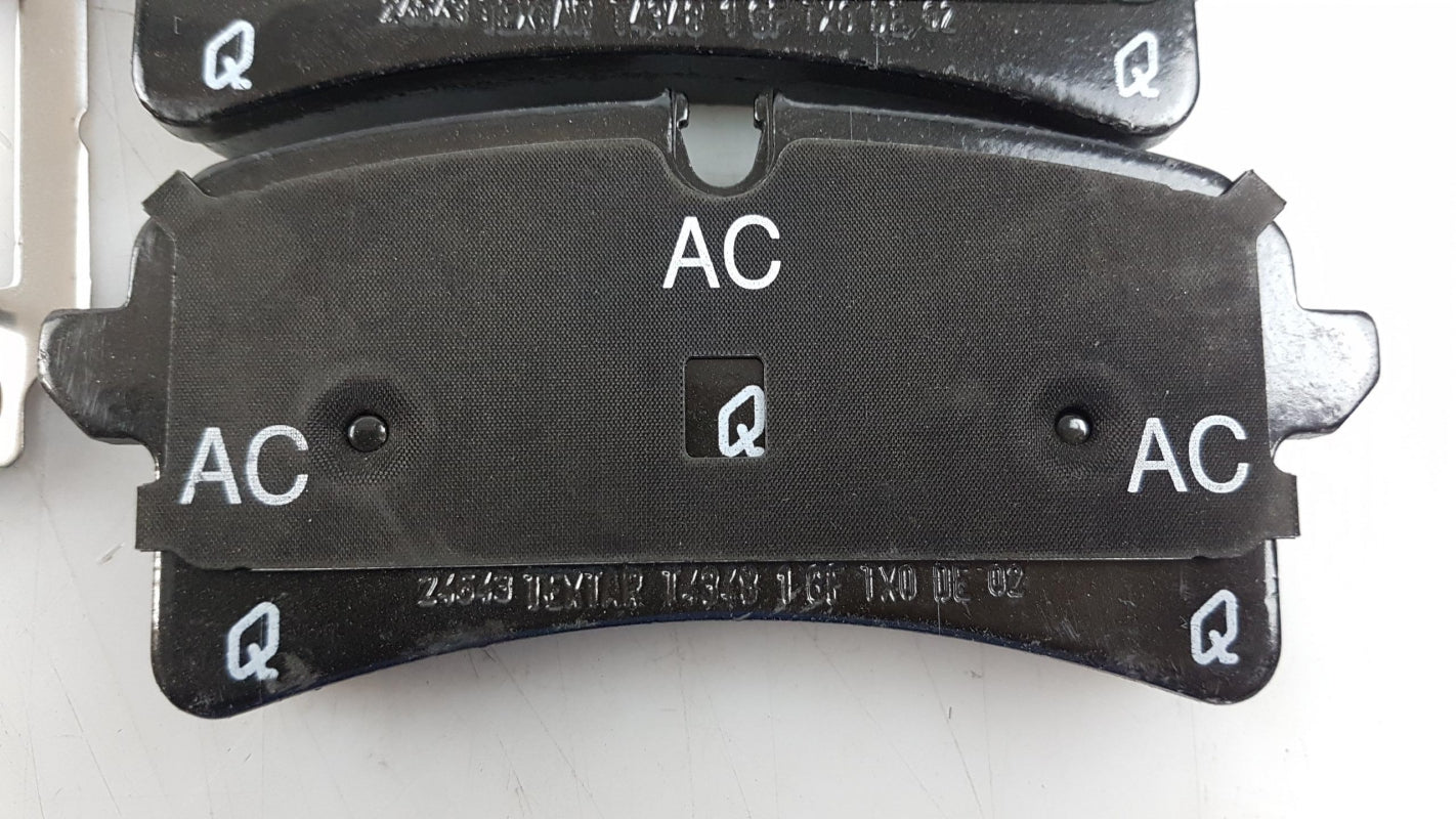 Original AUDI RS6 C7 Bremsbeläge Hinten 4H0698451P