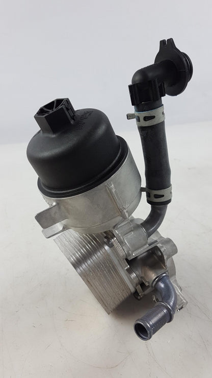 Original PEUGEOT Expert 308 508 CITROËN Jumpy C4 C5 C8 Motorölkühler 9810152980