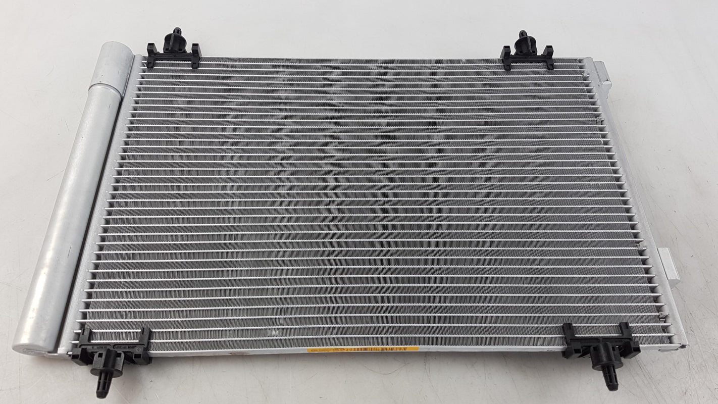 Original PEUGEOT 3008 5008 RCZ CITROEN Berlingo B9 C4 Klimakondensator 6455GH
