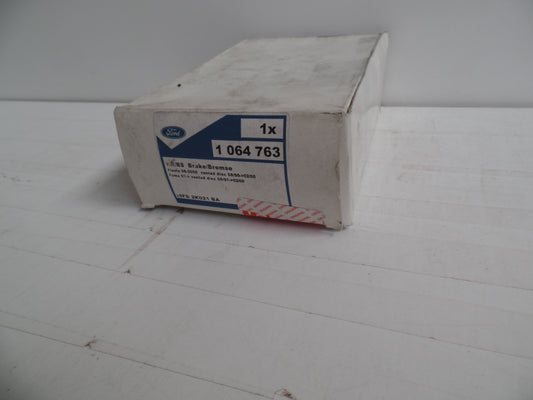 Original OE FORD Bremsbeläge 1064763