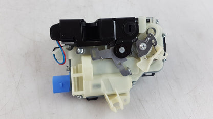 Original OE Volkswagen Türschloss 3B4839015AN