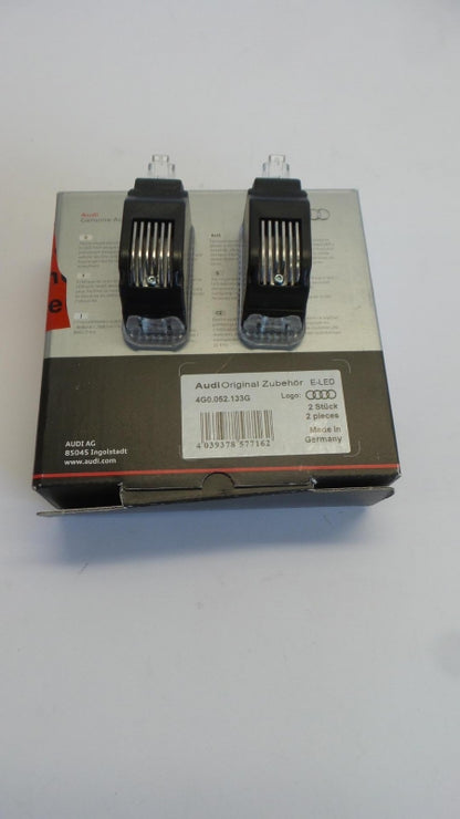 Original OE Volkswagen Innenleuchte 4G0052133G