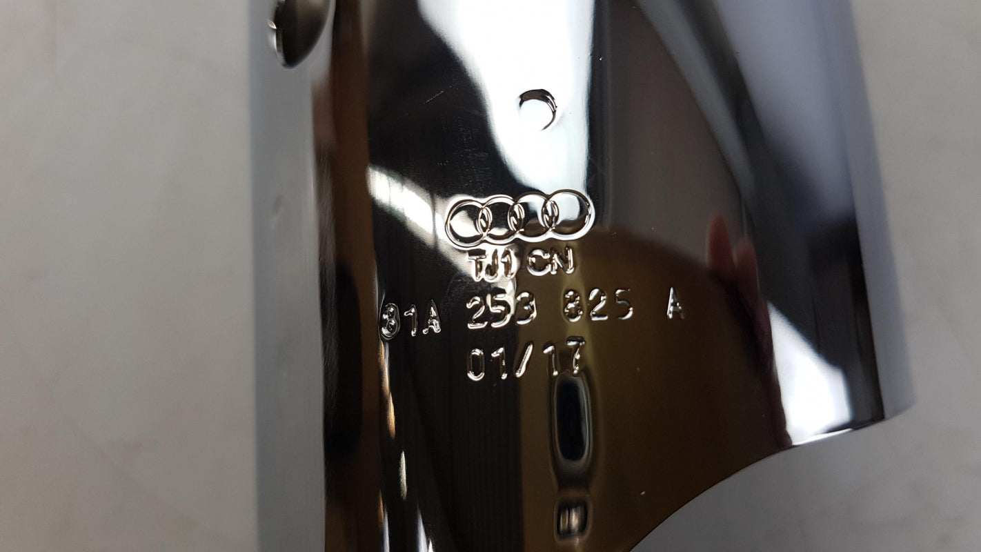 Original OE Volkswagen Auspuffblende 81A071771