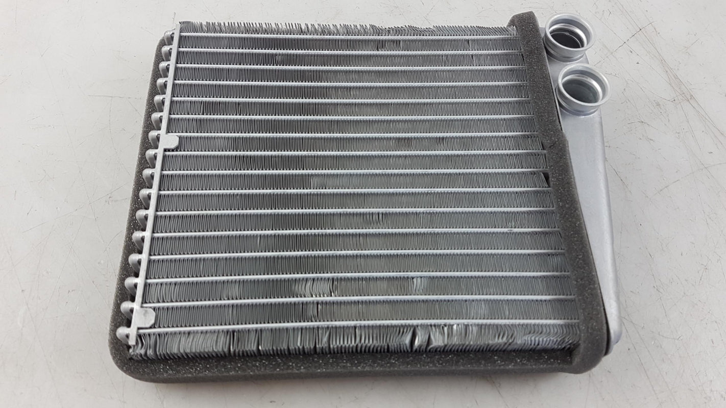 Original AUDI A3 Q3 RSQ3 VW Golf Tiguan Passat Touran Wärmetauscher 1K0819031E