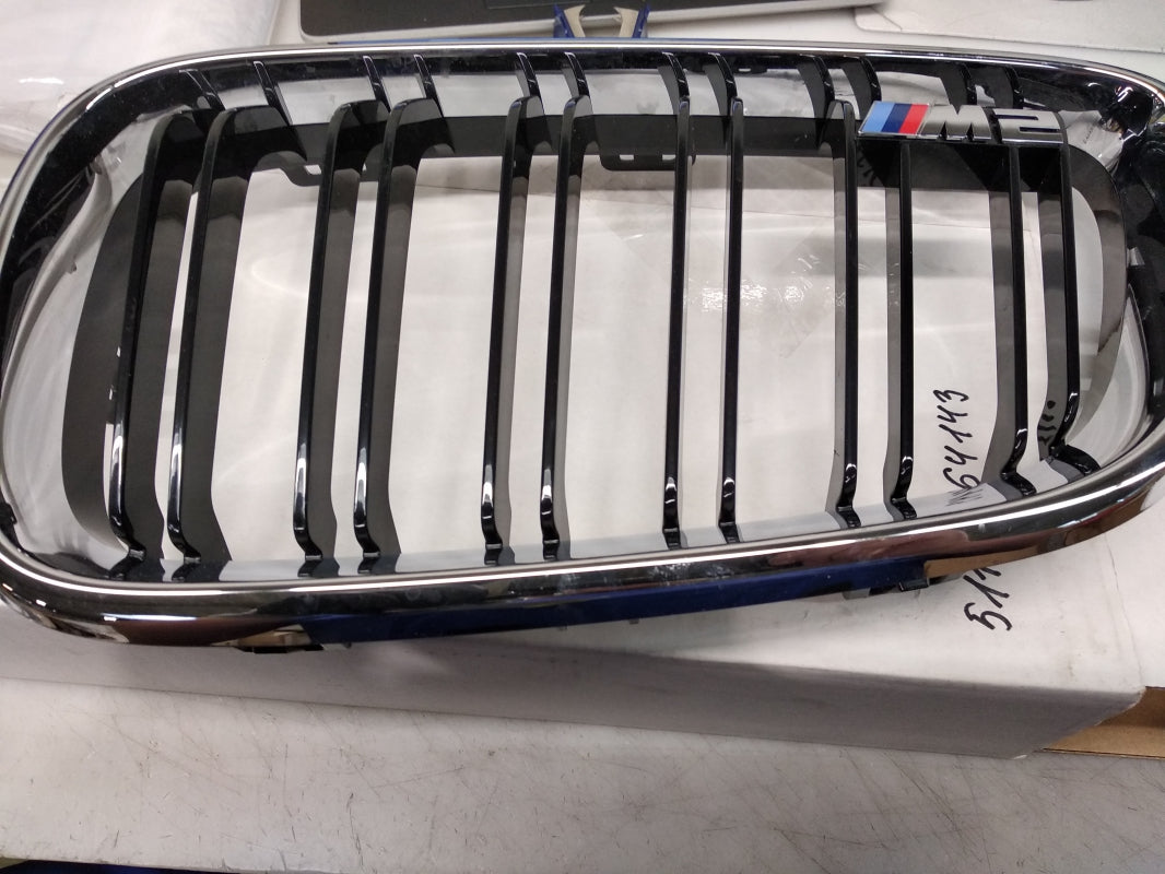 Original OE BMW Kühlergittereinsatz 51138064143