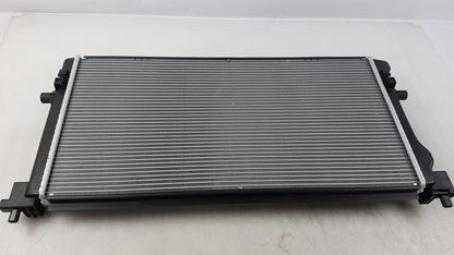 Original VOLKSWAGEN Golf SKODA Octavia AUDI A3 Q2 SEAT Wasserkühler 5Q0121251EC