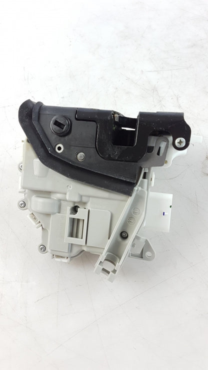 Original AUDI A3 III A4 Allroad quattro 10-16 Türschloß Hinten Rechts 8K0839016F