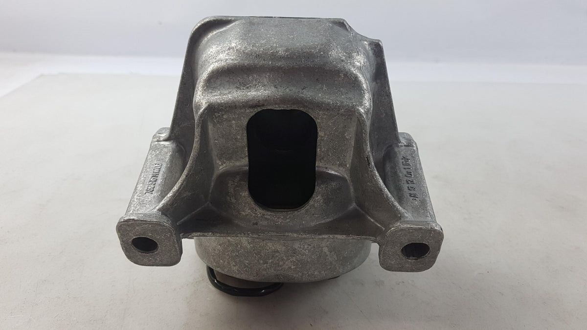 Original OE Volkswagen Motorlager 8R0199381S