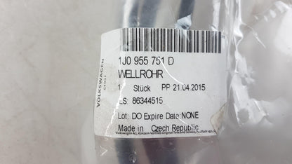 Original OE Volkswagen Rohr 1J0955751D