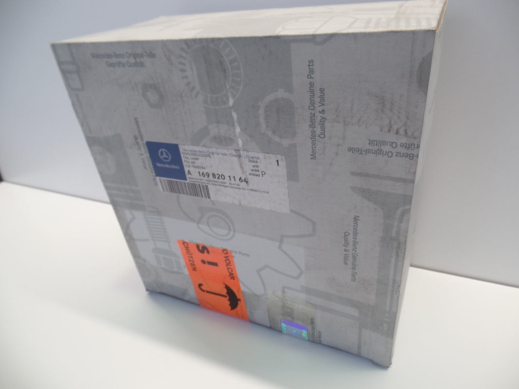Original OE MERCEDES-BENZ Heckleuchte A1698201164