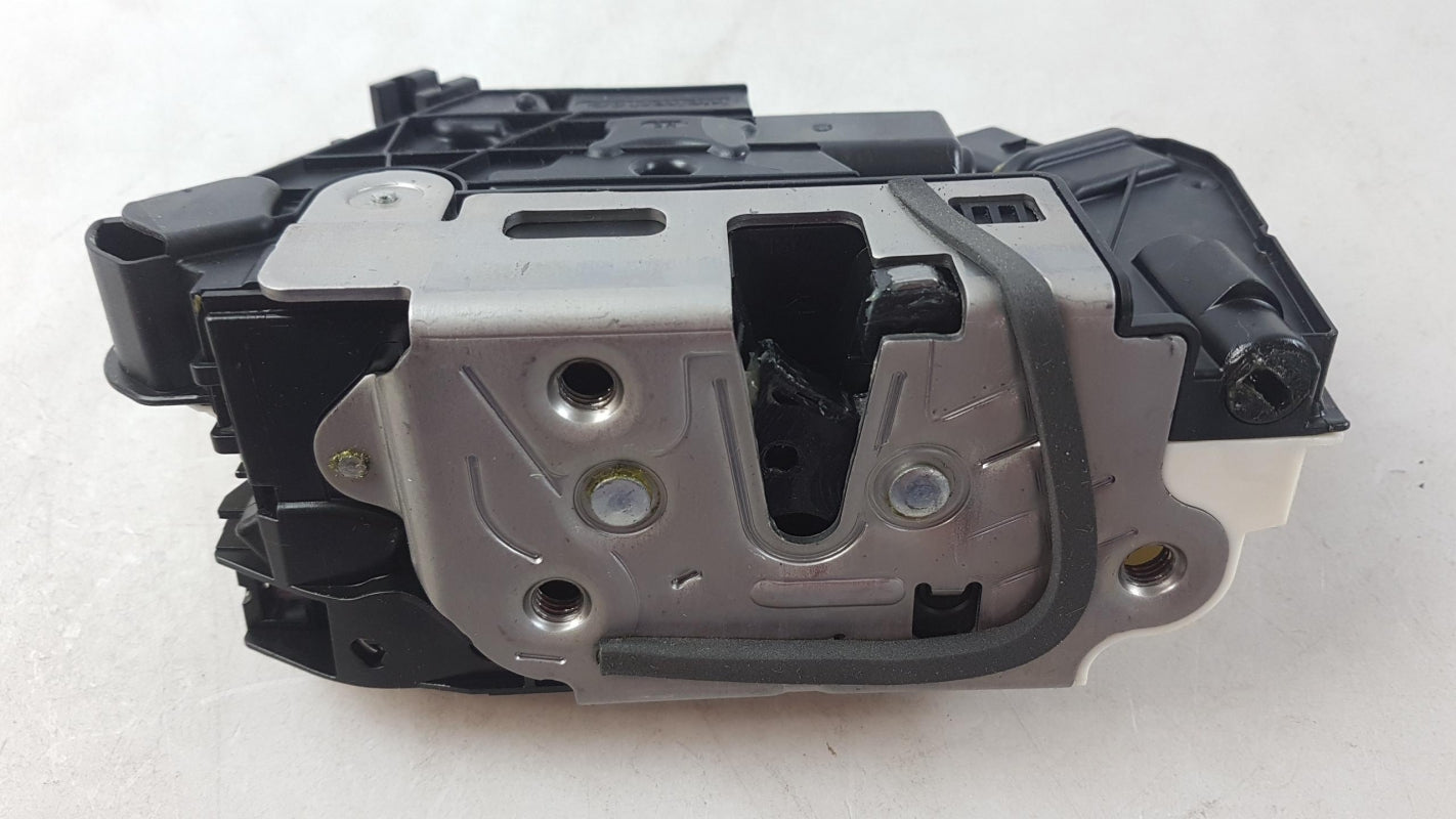 Original AUDI A1 VW Amarok Tiguan 5N Scirocco Türschloss vorne rechts 5N1837016N