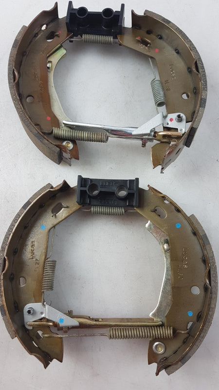 Original RENAULT Clio I (1990-1998) Bremsbackensatz Hinten 7701205315