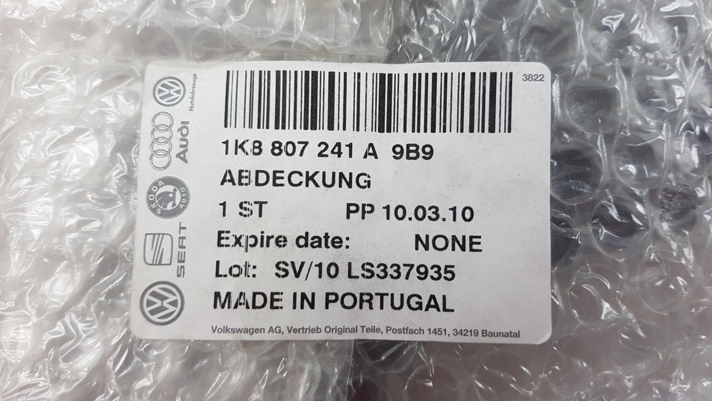 Original OE Volkswagen Stoßstange Abschlepphaken Abdeckung 1K8807241A9B9