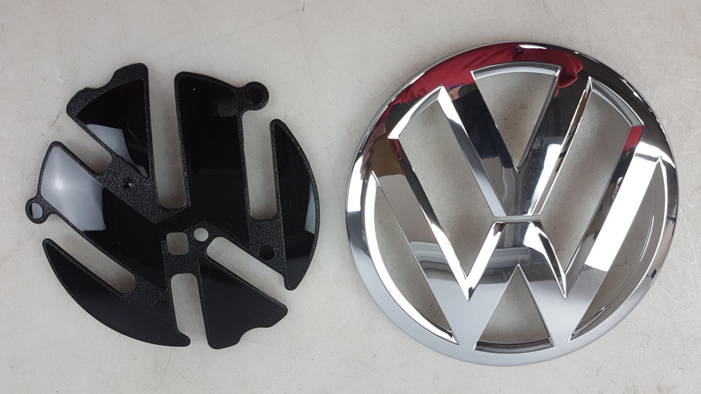 Original OE Volkswagen Emblem Logo 6C0853617