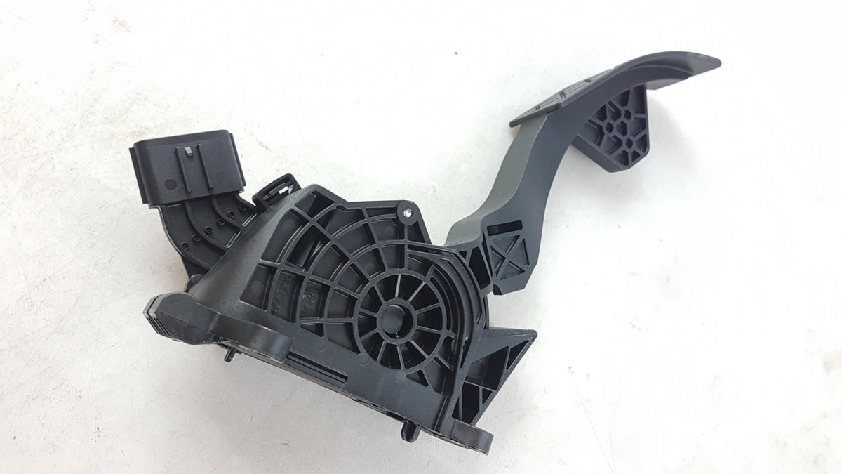 Original SEAT Toledo (2013-2015) Gaspedalstellungssensor 6R1721503H