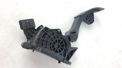 Original SEAT Toledo (2013-2015) Gaspedalstellungssensor 6R1721503H