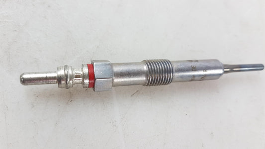 Original RENAULT Clio IV DACIA Duster Sandero II 1.5 dCi Glühkerze 110654876R