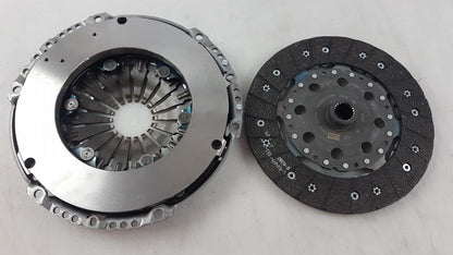 Original OE RENAULT Kupplungssatz 302052965R