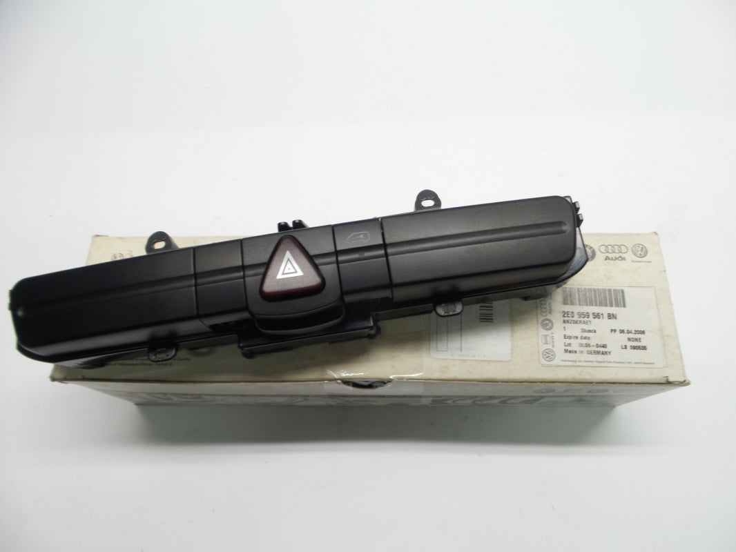 Original VW Crafter Schaltereinheit Anzeigeeinheit und Bedieneinheit 2E0959561BN