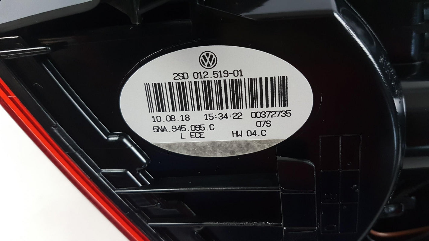 Original VW Tiguan II (2016-) Rückleuchte Heckleuchte Außen Links 5NA945095C