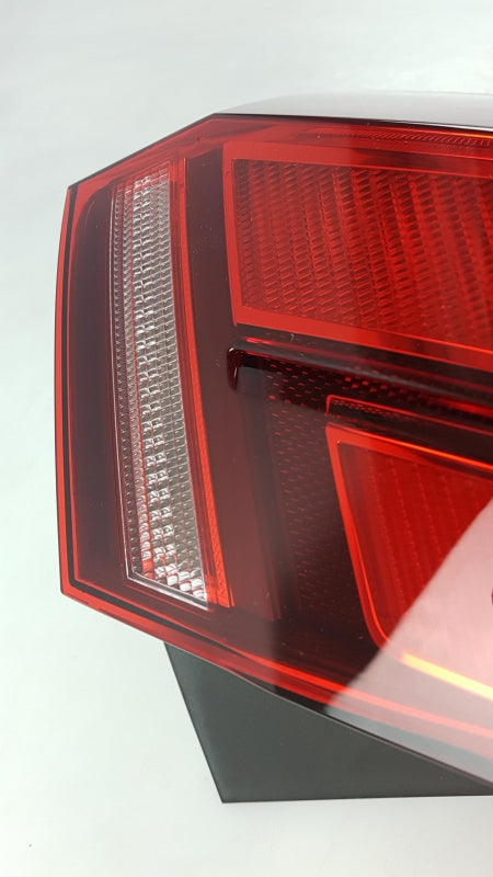 Original VW Tiguan II (2016-) Rückleuchte Heckleuchte Außen Links 5NA945095C