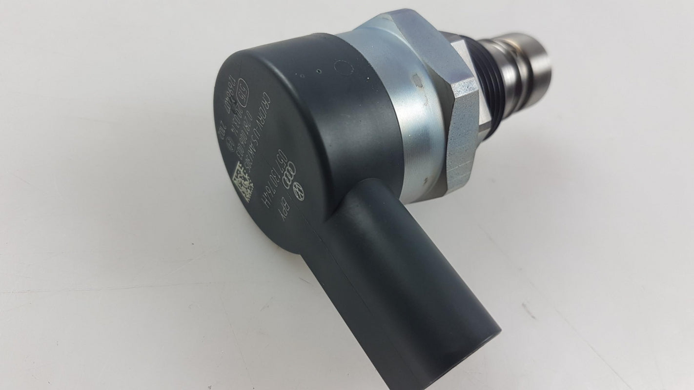 Original VW Golf VI (5K) AUDI A3 (8P) A4 (8K) Druckregelventil 057130764H
