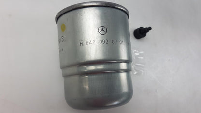 Original MERCEDES-BENZ Vito W639 Sprinter W906 Kraftstofffilter A6420920101
