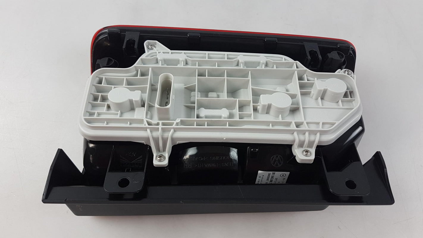 Original OE Volkswagen Heckleuchte 2K1945096T