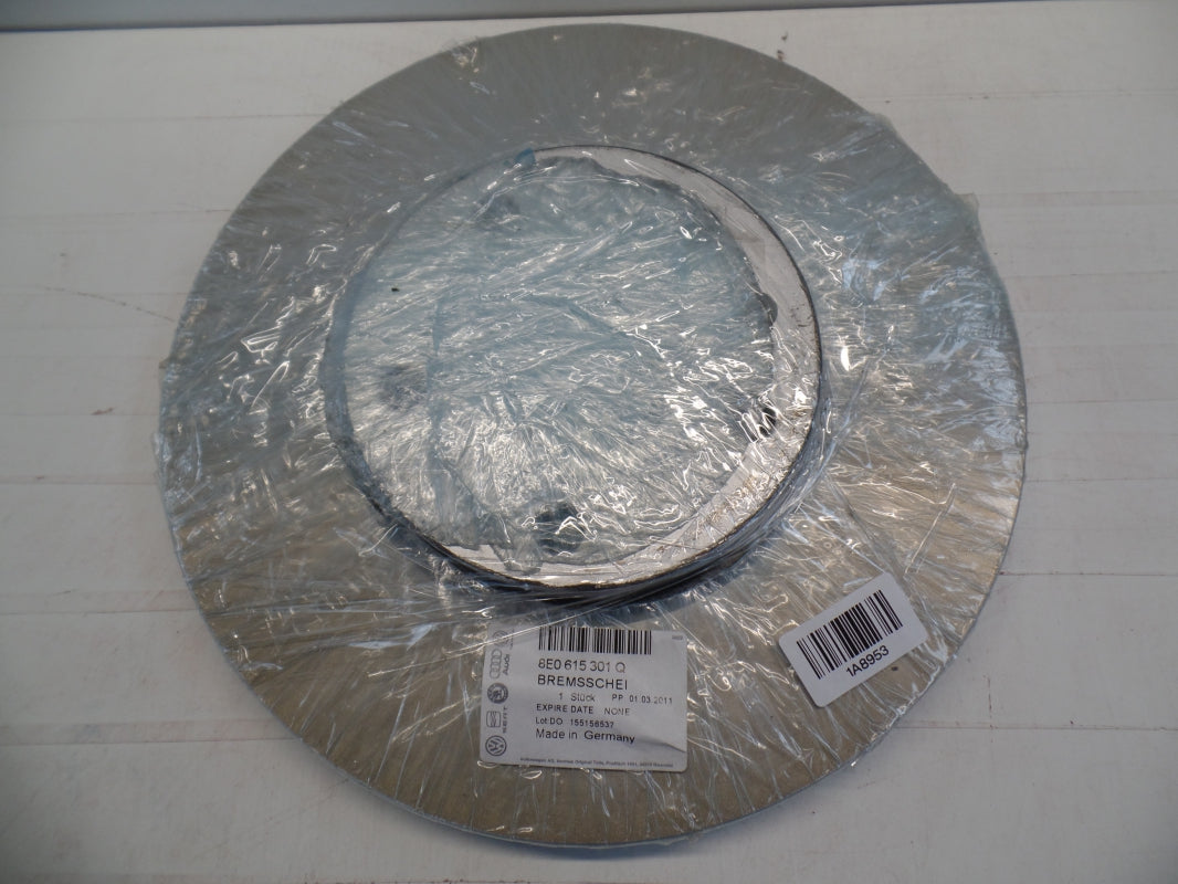 Original AUDI A6 VW Passat SKODA Superb SEAT Exeo front brake disc 8E0615301Q 