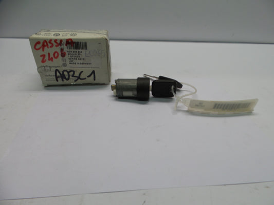 Original AUDI A4 Zündschloss Schließzylinder mit Lesespule 8D0905855