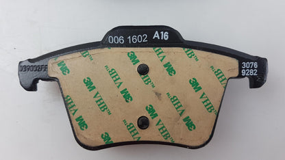 Original VOLVO XC90 '02-'14 Bremsbeläge Bremsklötze hinten 30793093