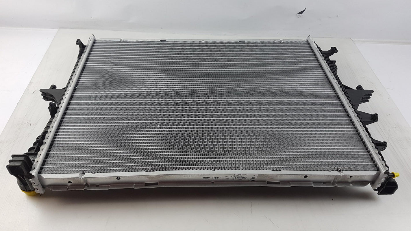 Original AUDI Q7 VW Touareg Kühler für Kühlmittel Wasserkühler 7L0121253A