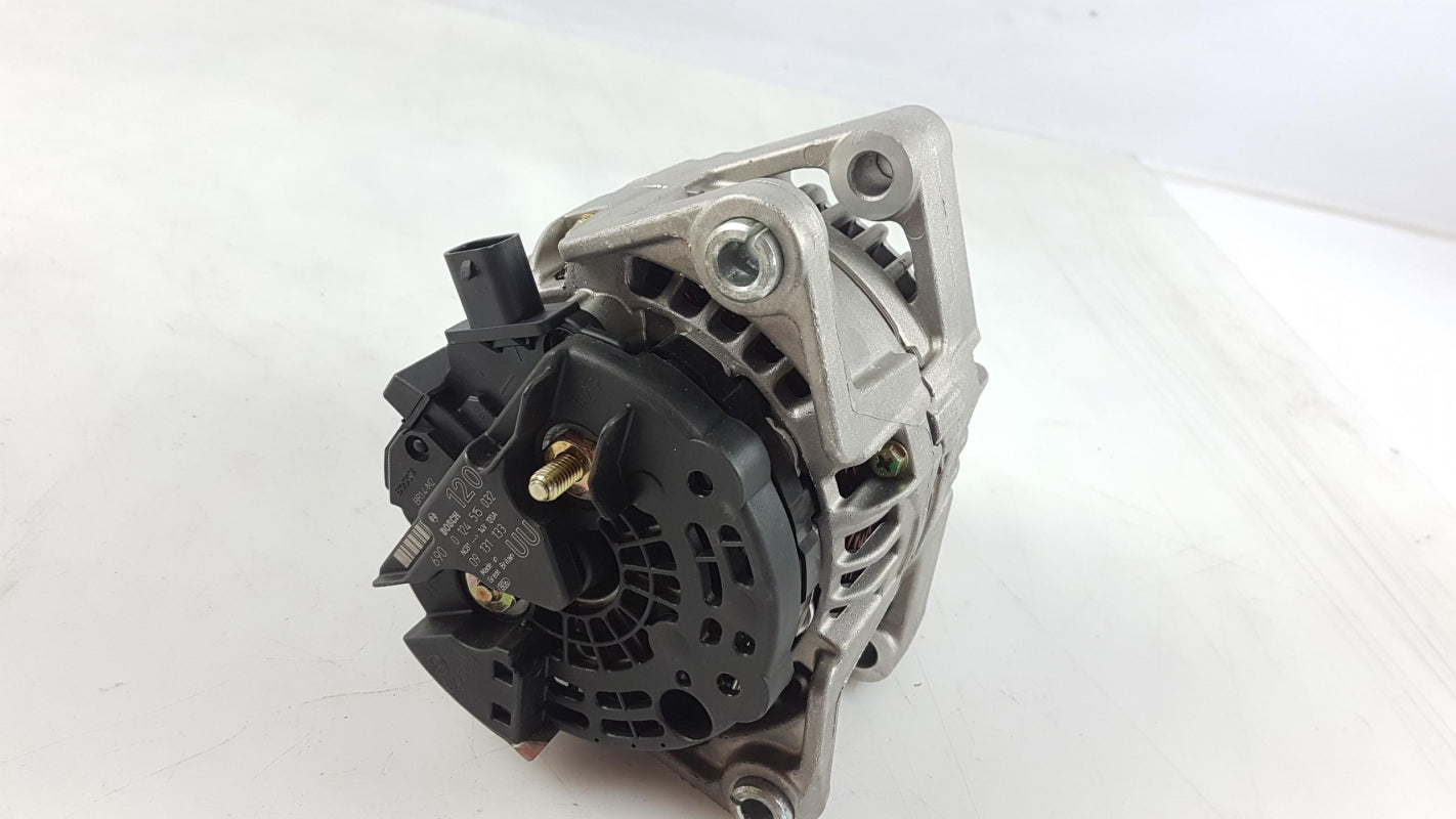Original OPEL Astra-G Zafira-A Lichtmaschine Generator 12V 120A 93175805