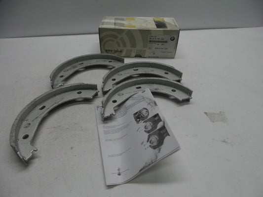 Original BMW 3er 5er 7er Feststellbremse Bremsbacken Satz asbestfrei 34416761294