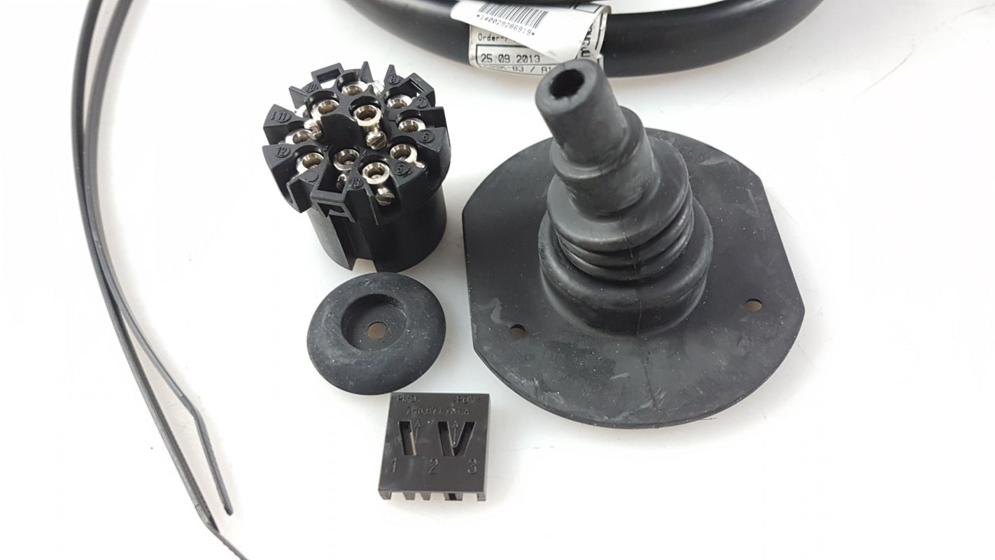 Original OE Volkswagen Anhängerkupplung Elektrosatz 7E1055202
