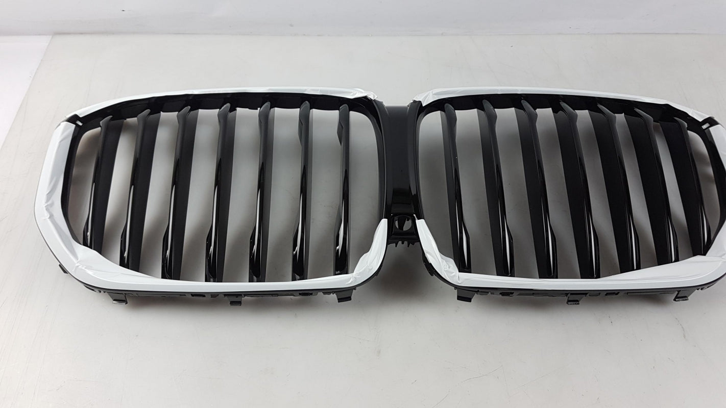 Original BMW X5 G05 Kühlergitter Shadow Line 51138096590