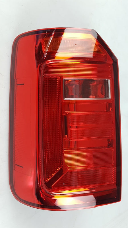 Original OE Volkswagen Heckleuchte 2K1945095N