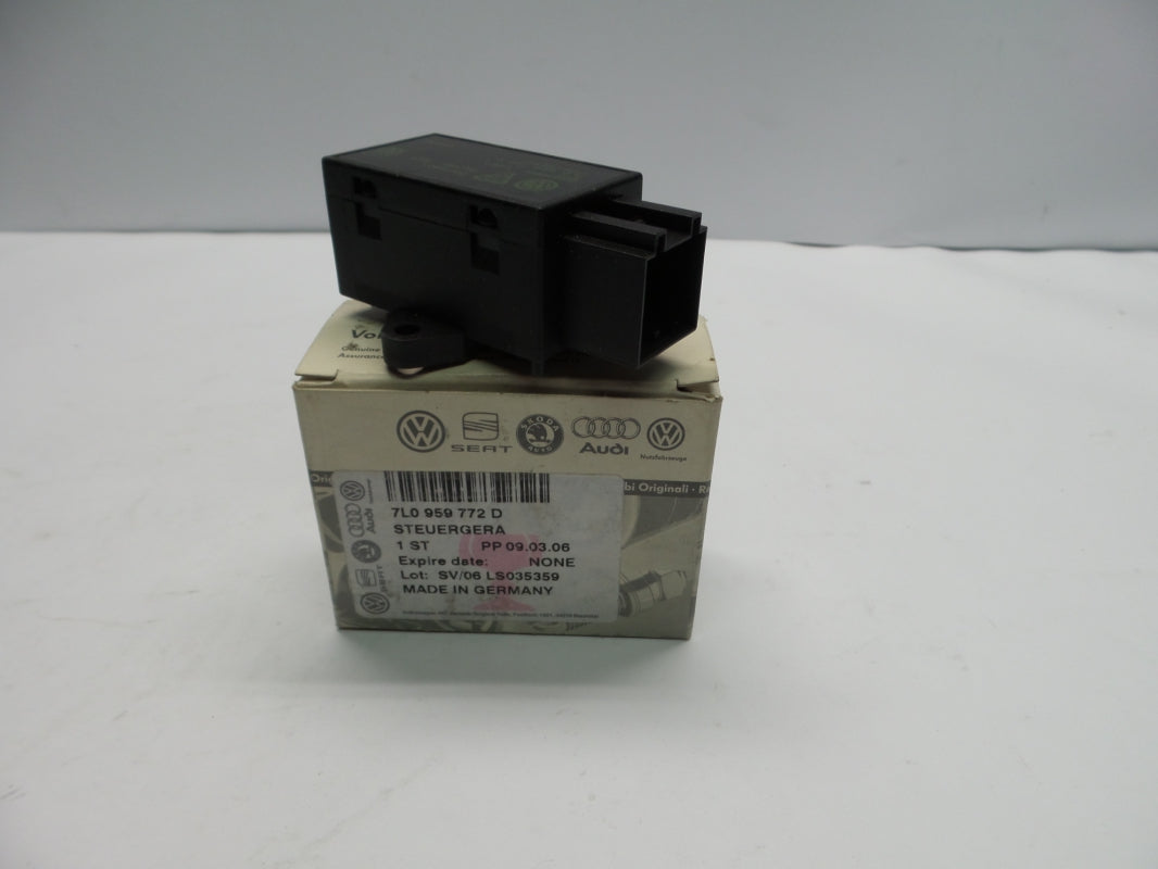 Original OE Volkswagen seat heating control unit 7L0959772D 