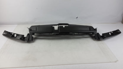 Original OE Peugeot Kühlergrill Halter 9673855880